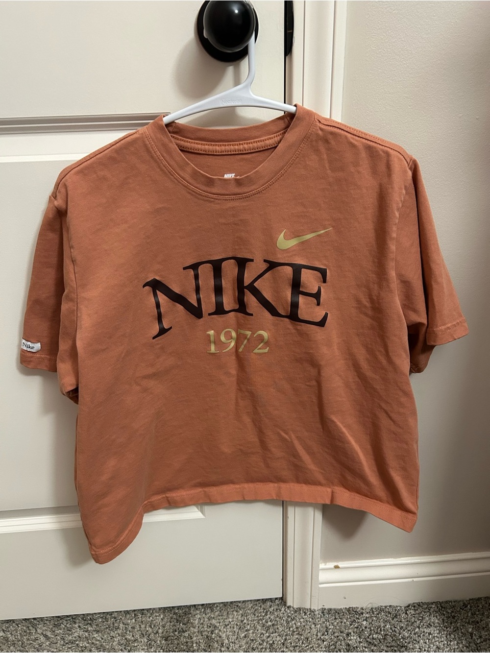Nike Sportswear Classic Boxy Tee - Picture 1 of 8